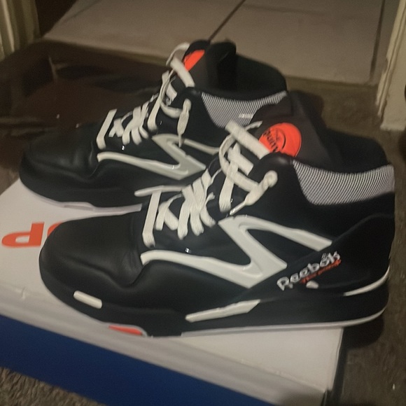 2021 Reebok Pump Omni Zone 2 11.5